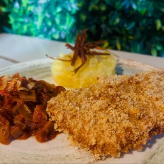 Kotlet schabowy z kością