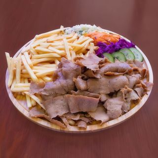 Danie XL z wołowiną 200g