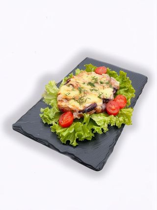 Wieprzowina zapiekana ,,pod futrem"