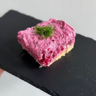 Dobrze znana Sałatka ,,Śledź for futrem''