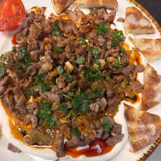 Ali Nazik