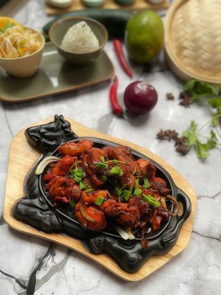 Kurczak firmowy Hot Wok cała porcja