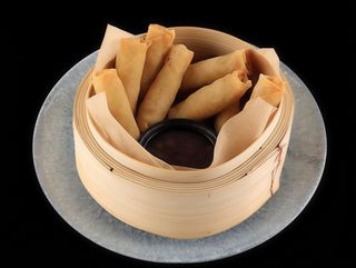20. Spring rolls (8 szt.)