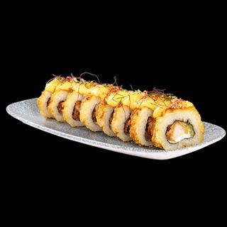 4. PREMIUM Chrupiące uramaki z kurczakiem i opalanym cheddarem 8 szt.
