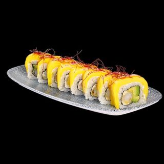 9. PREMIUM Dragon roll z krewetkami w tempurze i mango