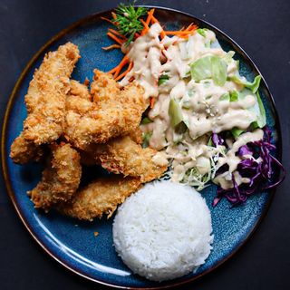 Klasyczny chrupiący kurczak.