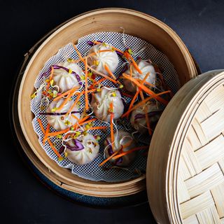 Xiao Long bao w wołowiną i chilli (10 szt.)