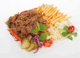 Kebab na talerzu duży 