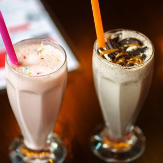 Smoothie z kiwi, truskawkami i jabłkiem