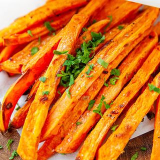 DUŻE FRYTKI Z BATATÓW