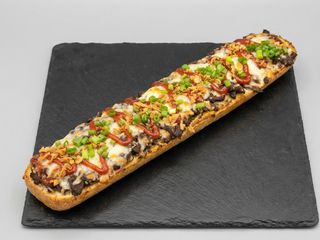 ZAPIEKANKA DUZA Z DODATKIEM MIESNYM