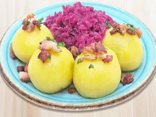 Kluski z mięsem