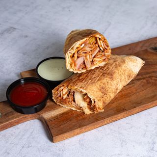 Bekon rollo z frytkami średni