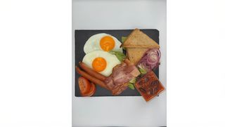 Angielskie śniadanie -pełne smaku śniadanie, które da Ci energię na cały dzień! 4460 kJ..