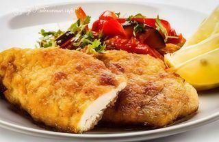 PANIEROWANA PIERŚ Z KURCZAKA + DODATEK + SURÓWKA