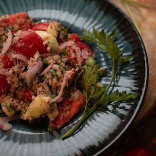 Sałatka w stylu tbiliskim