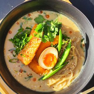 Curry Salmon Ramen