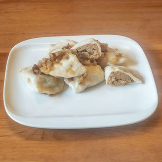 Pierogi z kurczakiem i kaszą kuskus