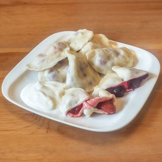 Pierogi z owocami 