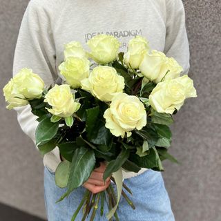 Białe róże 10 szt