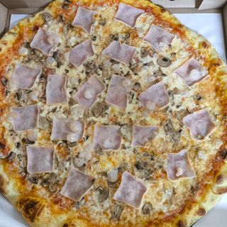 Pizza Laguna