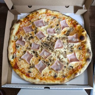 Pizza Capricciosa