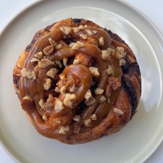 Craffin czarna porzeczka-karmel