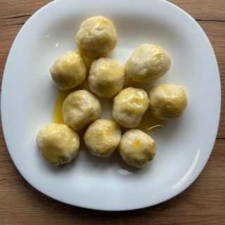 Pyzy z mięsem wieprzowym