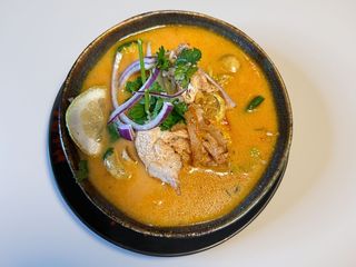 Zupa Tomyum z kurczakiem