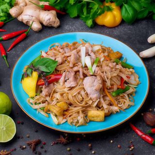Pad Thai z wieprzowiną