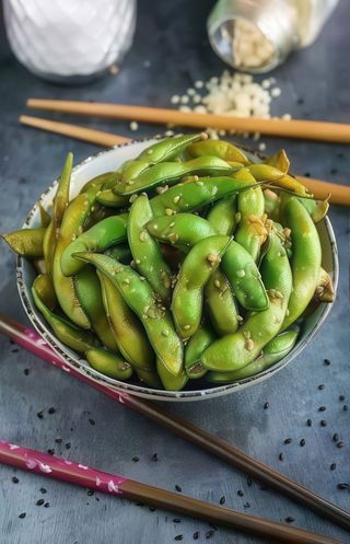 SPICY EDAMAME