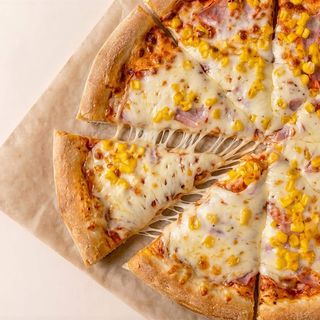CORNY PIZZA