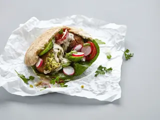 Falafel w bułce