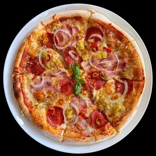 28. Pepperoni gigant