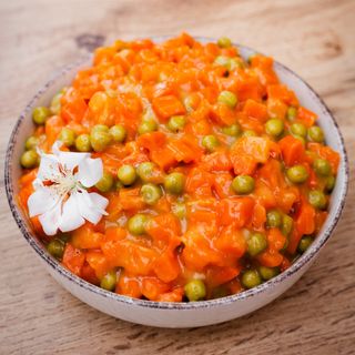 Marchewka z groszkiem