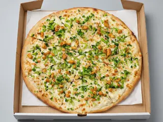 15. Pizza Śmietanowa 33cm