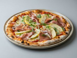 38. Pizza Gruszkowa 33cm