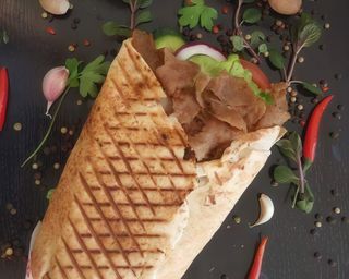 KEBAB PITA ŚREDNI+ pepsi zero  0,33l