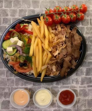 Dubai special talerz