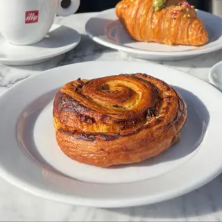 Pain aux raisins 