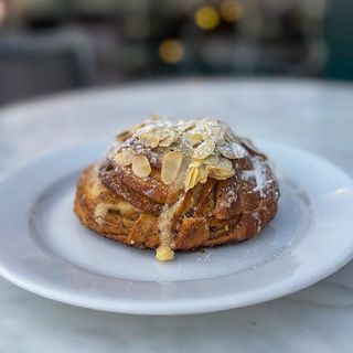 Kardamonka zapiekana z frangipane