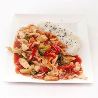 Kurczak słodko-kwaśny z warzywami