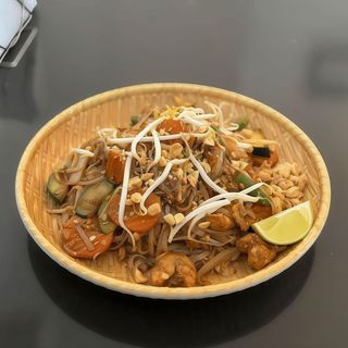 Pad Thai z wołowiną