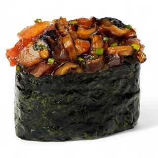 Gunkan z tunczykiem i shitake