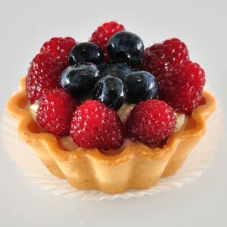 Tartaletka z malinami i borówką 100 g