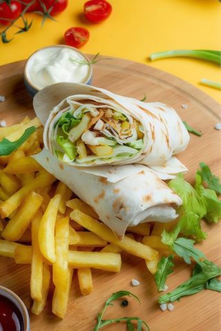 Super Mega z frytkami