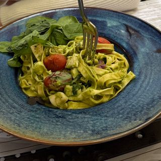 Tagliatelle cremoso con pollo e Gorgonzola