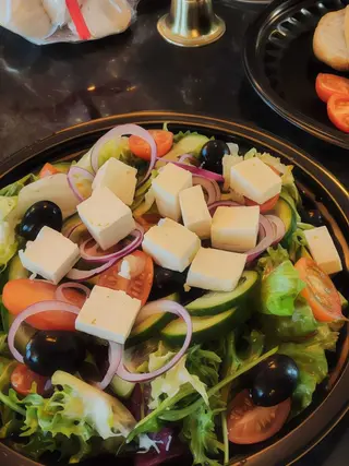 Przystawka z grillowanym kurczakiem 180g
