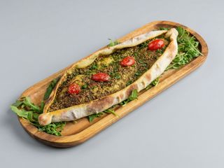 Manoushe Zaatar 