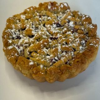 Tarta z malinami i jeżynami